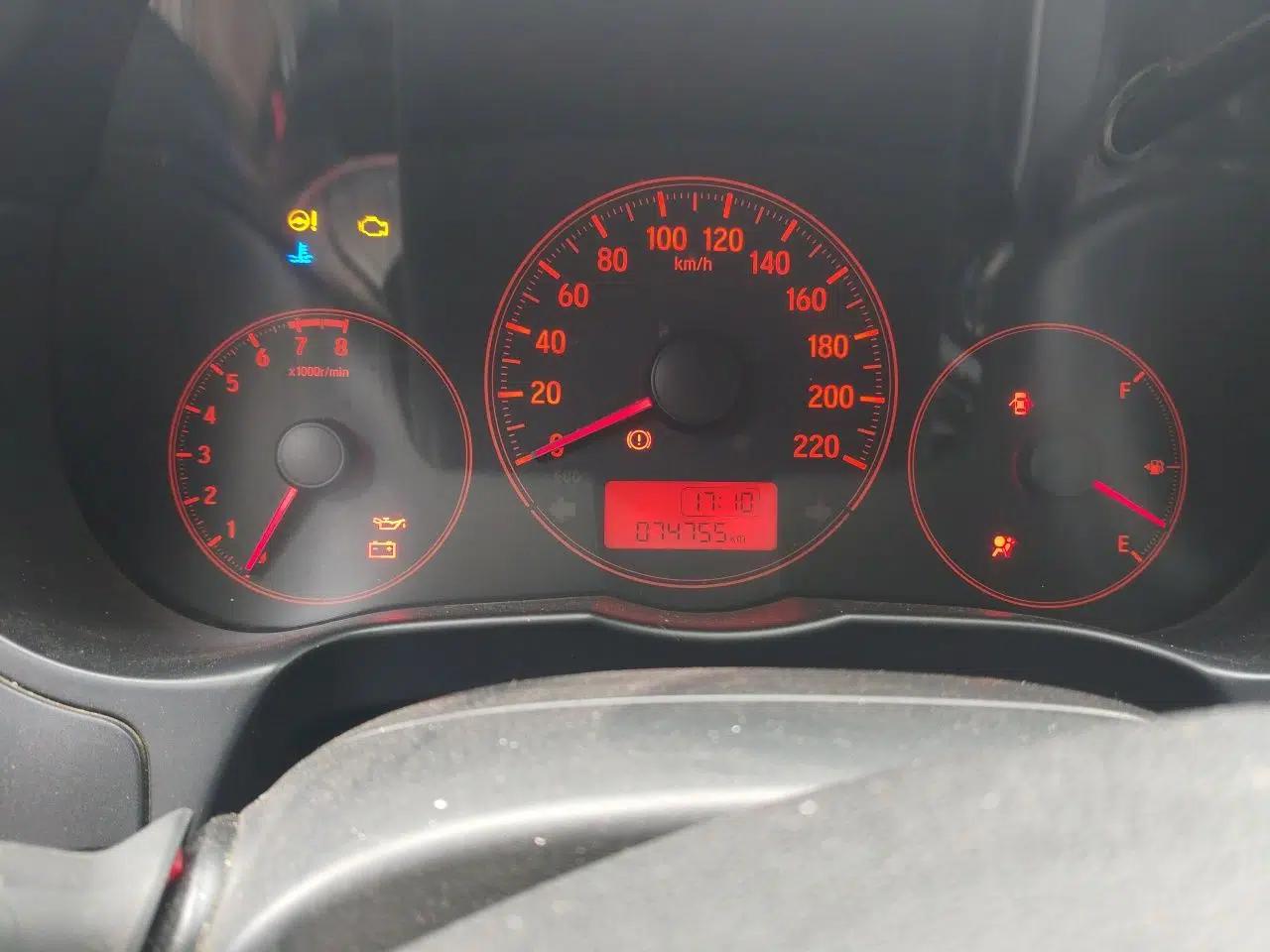 Honda Greiz 2016 1.5L Manual Classic Edition — миниатюра 11
