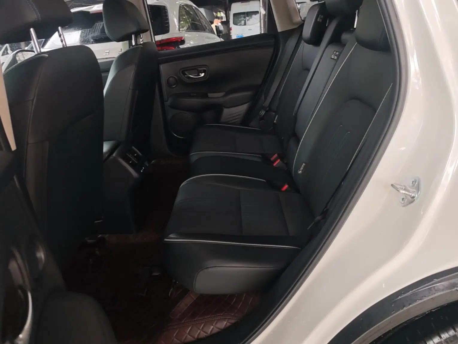 Honda HR-V 2023 240TURBO Jingrui Edition — миниатюра 25