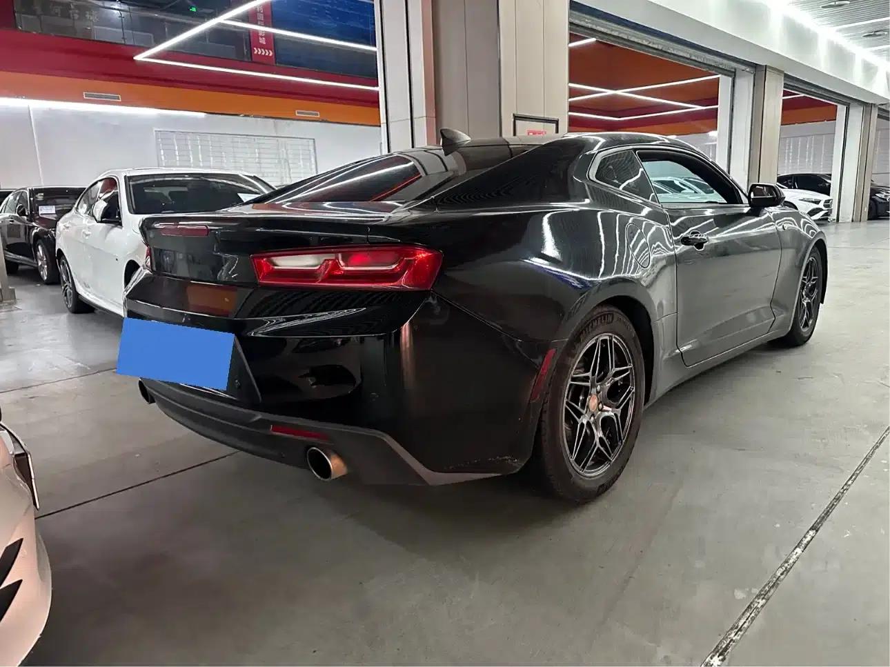 2017 Camaro 2.0T RS — миниатюра 11