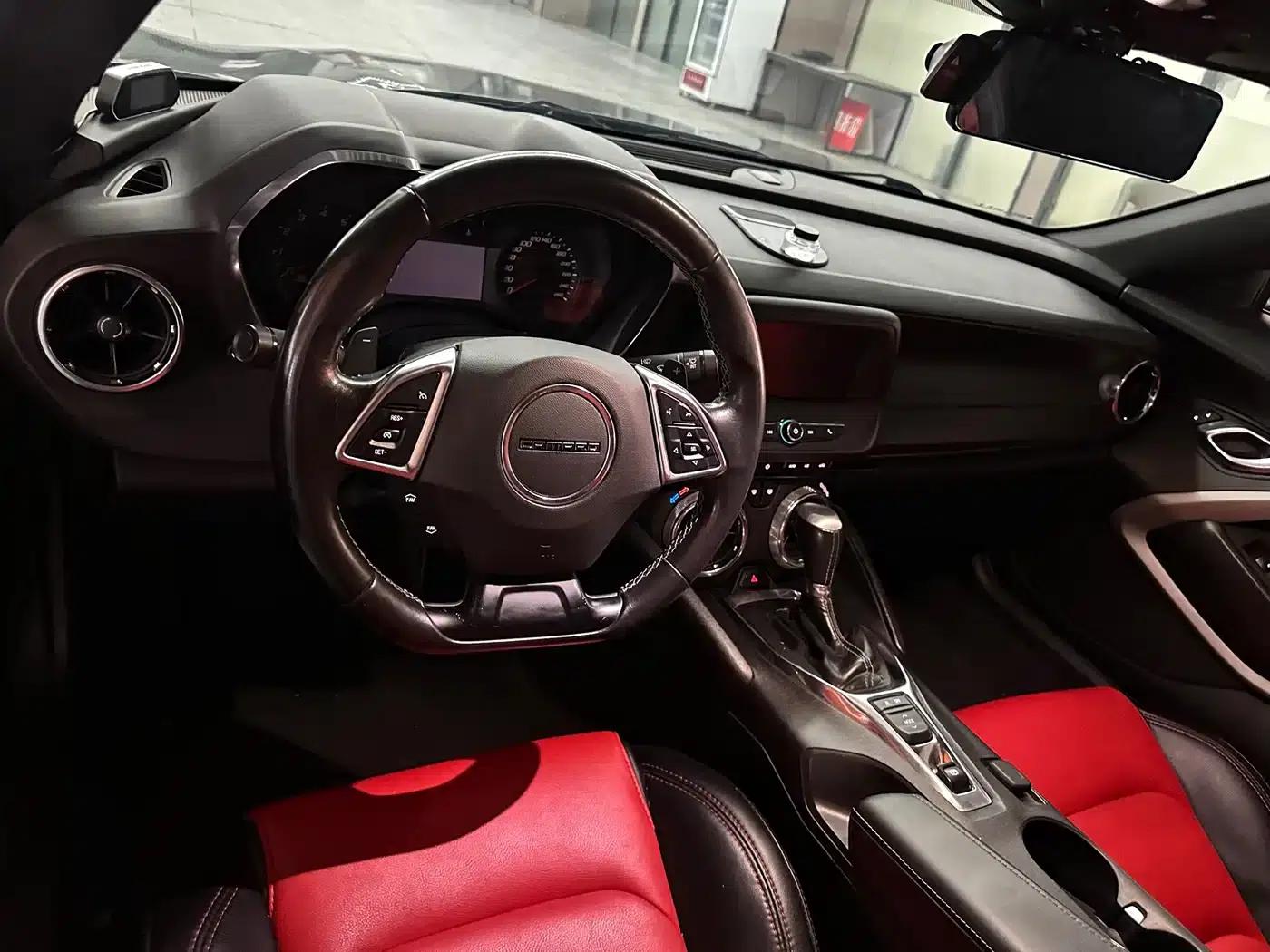 2017 Camaro 2.0T RS — миниатюра 7