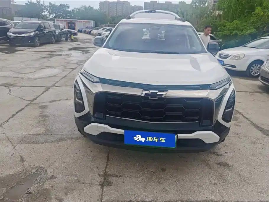 2024 Chevrolet Equinox Plus 102km RS Ultimate Edition — миниатюра 2