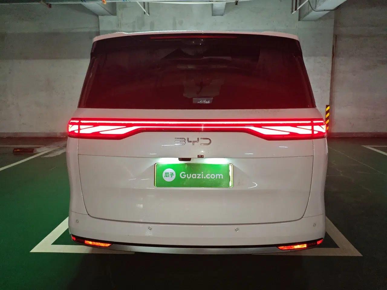 BYD Xia 2025 DM-i 1.5T 180km Excellence Model — миниатюра 5