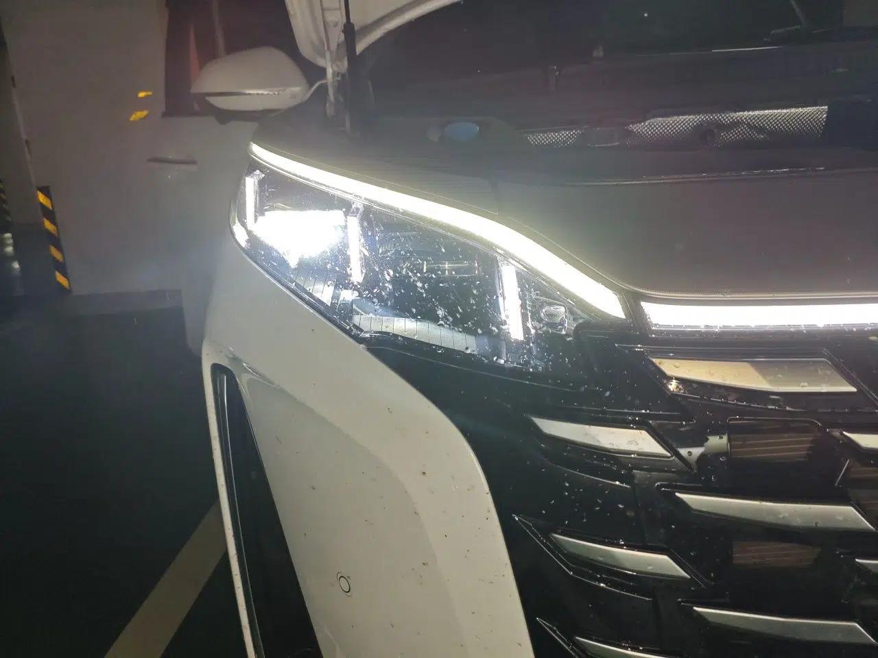 BYD Xia 2025 DM-i 1.5T 180km Excellence Model — миниатюра 7