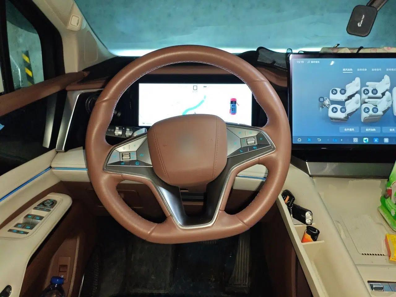 BYD Xia 2025 DM-i 1.5T 180km Excellence Model — миниатюра 10