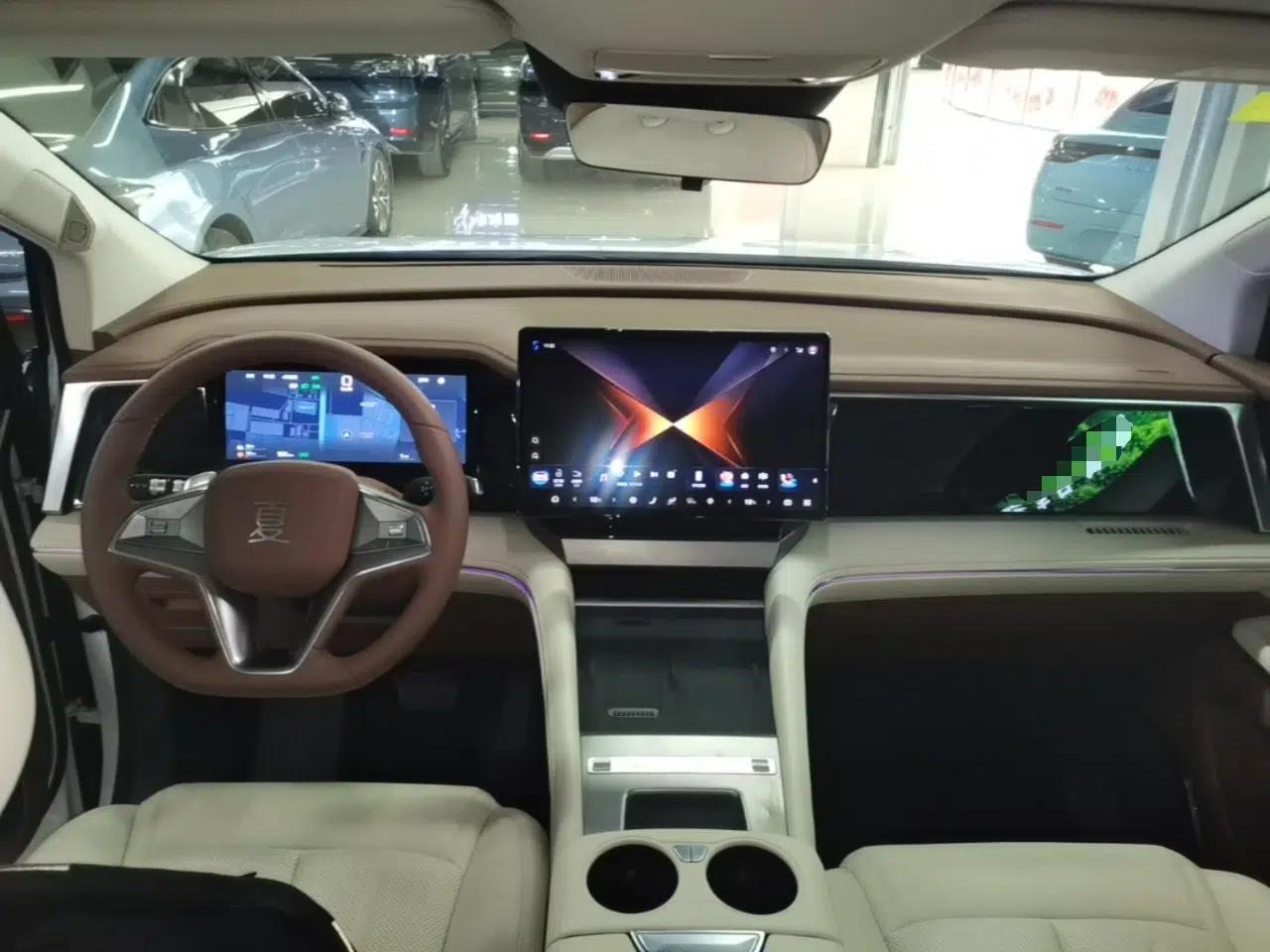 BYD Xia 2025 DM-i 1.5T 180km Beyond Edition — миниатюра 12