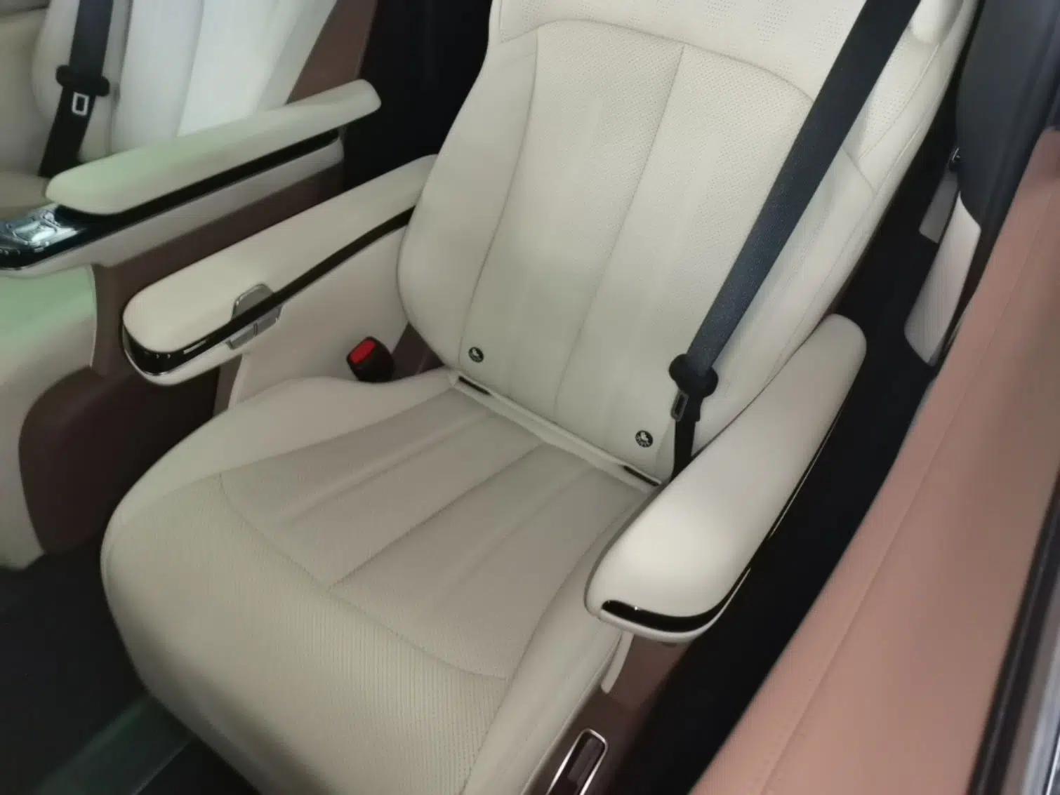 BYD Xia 2025 DM-i 1.5T 180km Beyond Edition — миниатюра 20