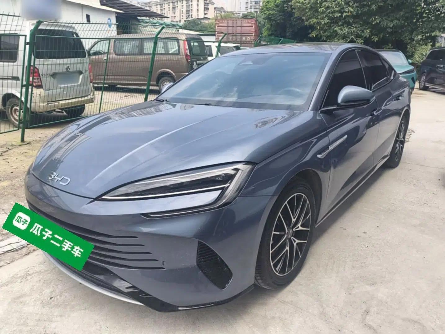 BYD Seal 07 DM-i 2025 DM-i 1.5L 125km Luxury Model — миниатюра 1