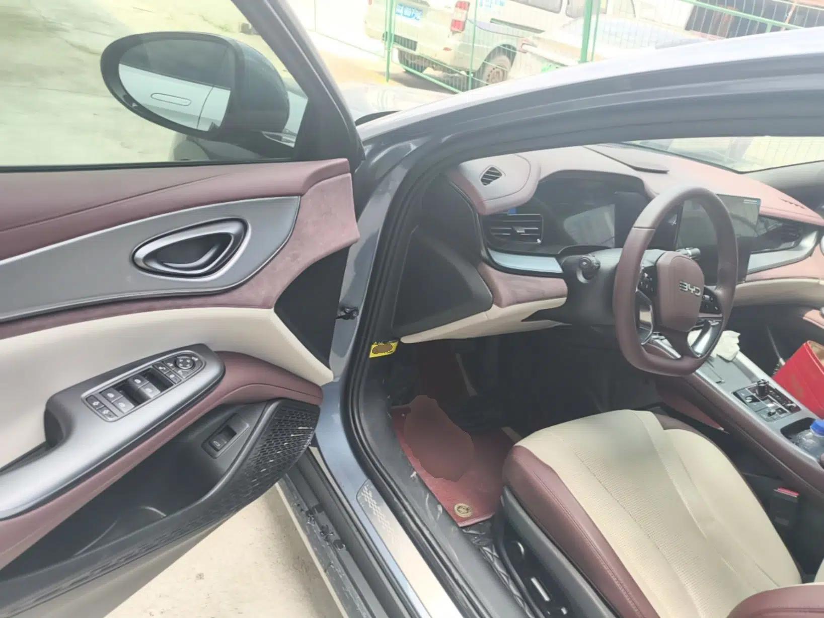BYD Seal 07 DM-i 2025 DM-i 1.5L 125km Luxury Model — миниатюра 18