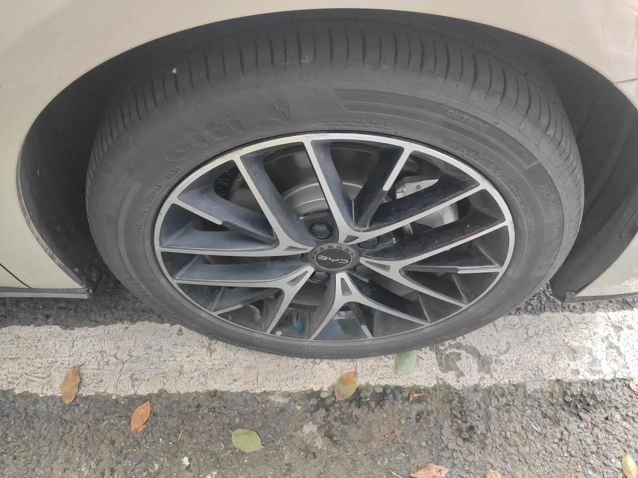 BYD Seal 07 DM-i 2025 DM-i 1.5L 125km Luxury Model — миниатюра 8