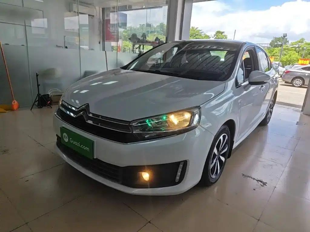 Citroën C4 2018 1.6L Automatic Luxury — миниатюра 2