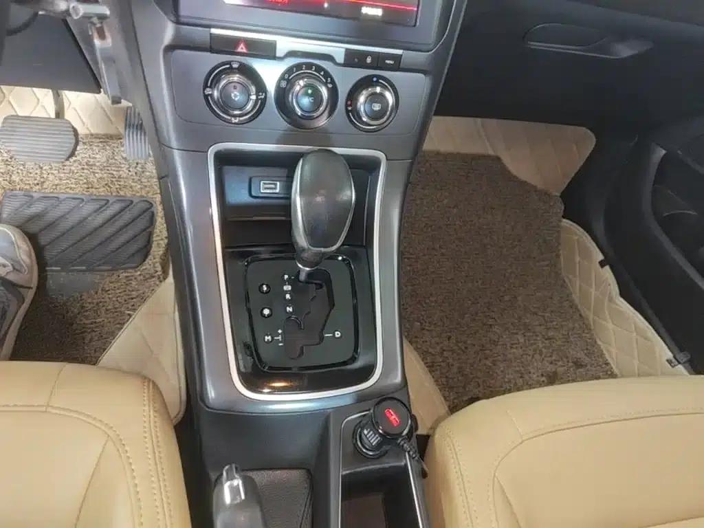 Citroën C4 2018 1.6L Automatic Luxury — миниатюра 14