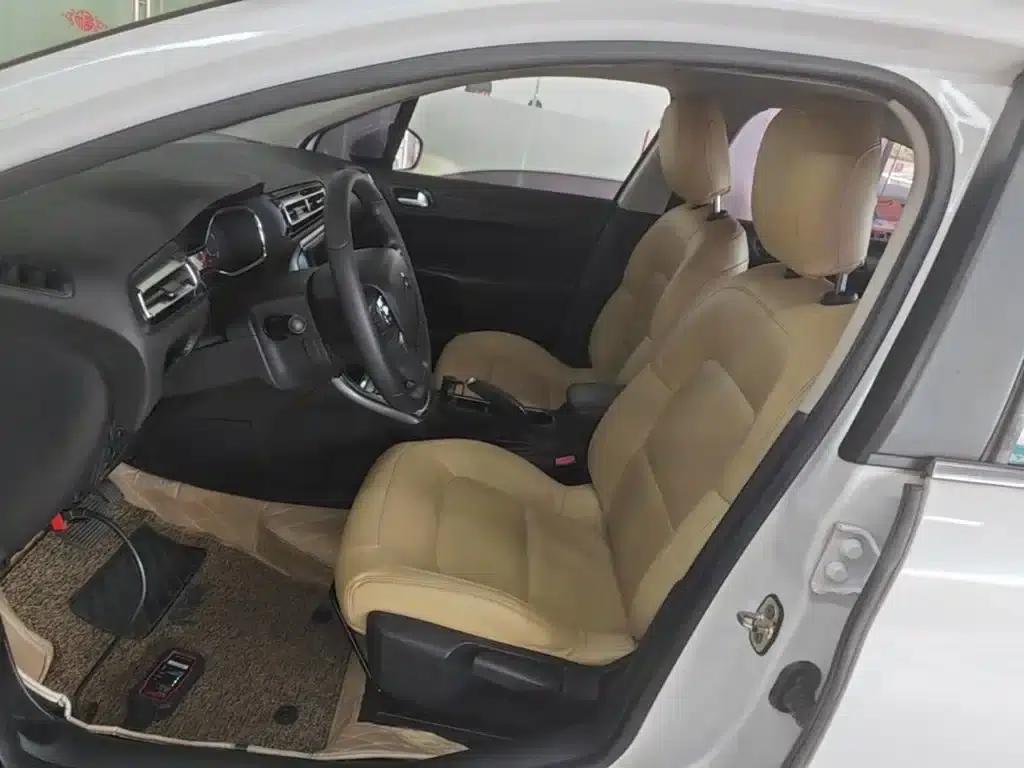 Citroën C4 2018 1.6L Automatic Luxury — миниатюра 15