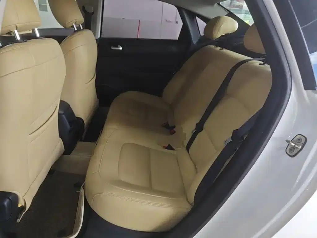 Citroën C4 2018 1.6L Automatic Luxury — миниатюра 17