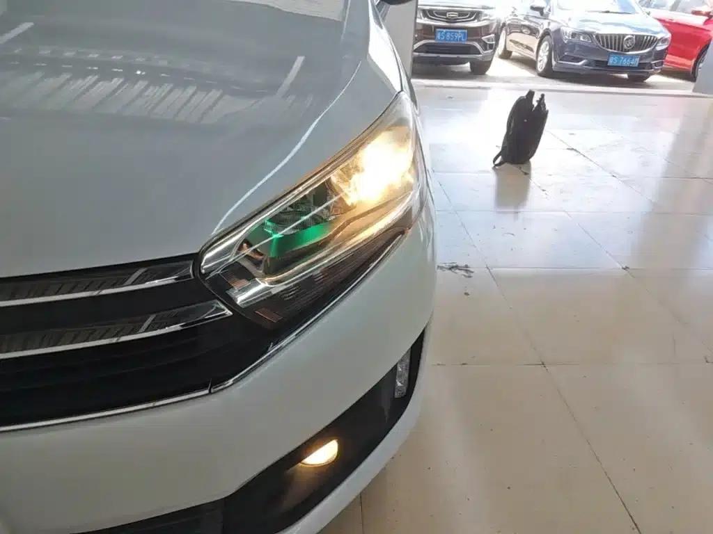 Citroën C4 2018 1.6L Automatic Luxury — миниатюра 24