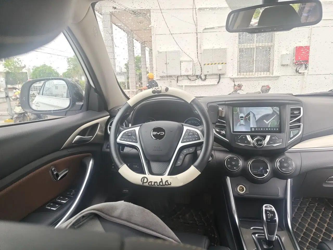 BYD Song New Energy 2017 Song DM 1.5TID All-Wheel Drive Luxury Model — миниатюра 10