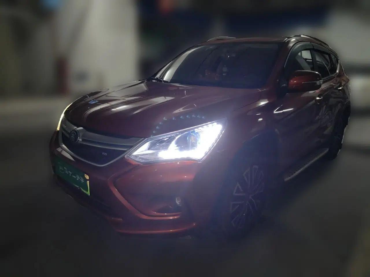 BYD Song New Energy 2017 Song DM 1.5TID All-Wheel Drive Prestige Model — миниатюра 1