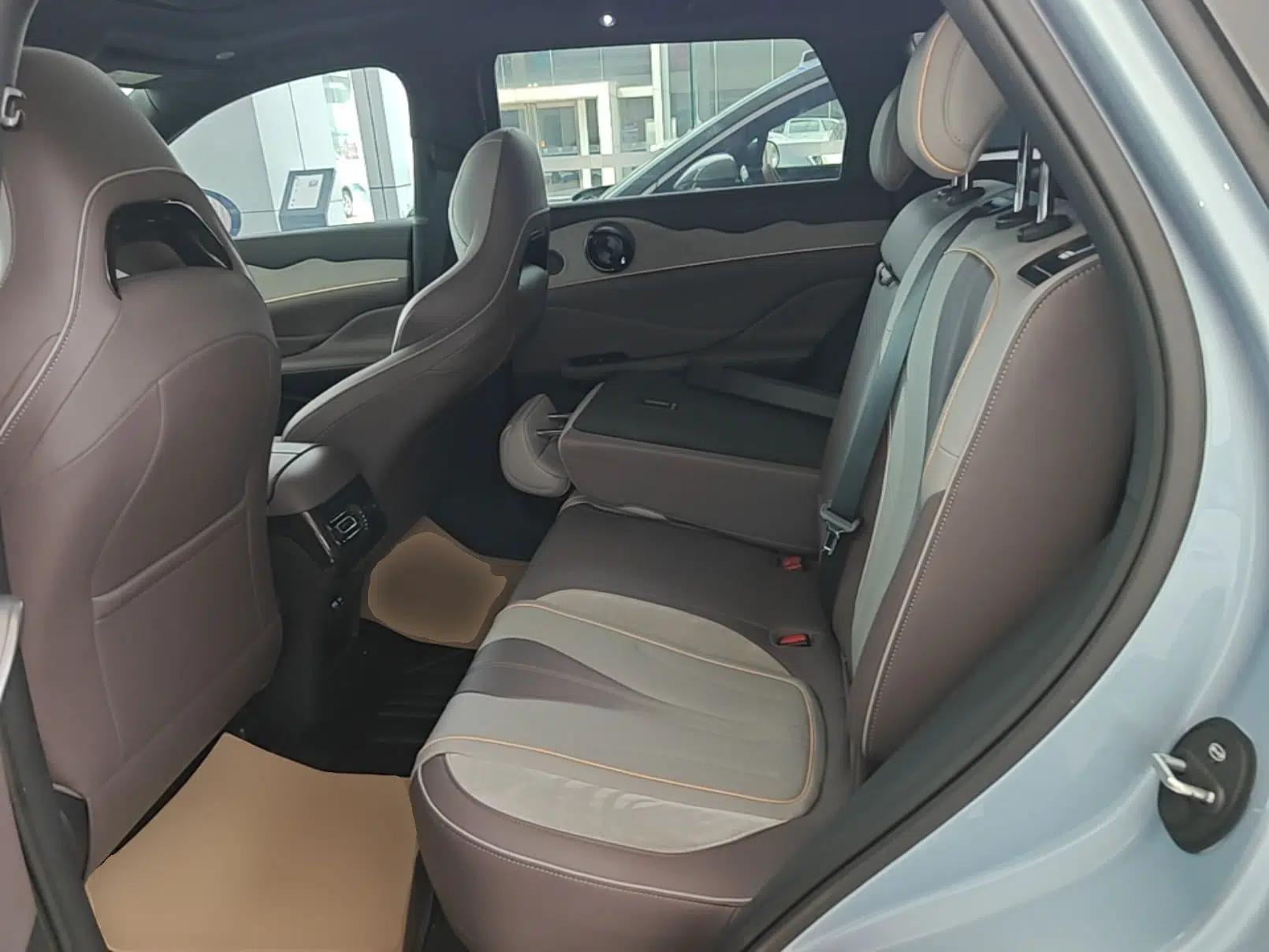 BYD Frigate 07 2023 DM-i 100KM Prestige Model — миниатюра 20