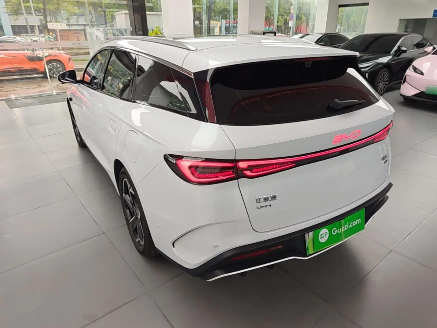BYD Seal 06 DM-i Touring 2025 DM-i Touring High-End Model — миниатюра 13