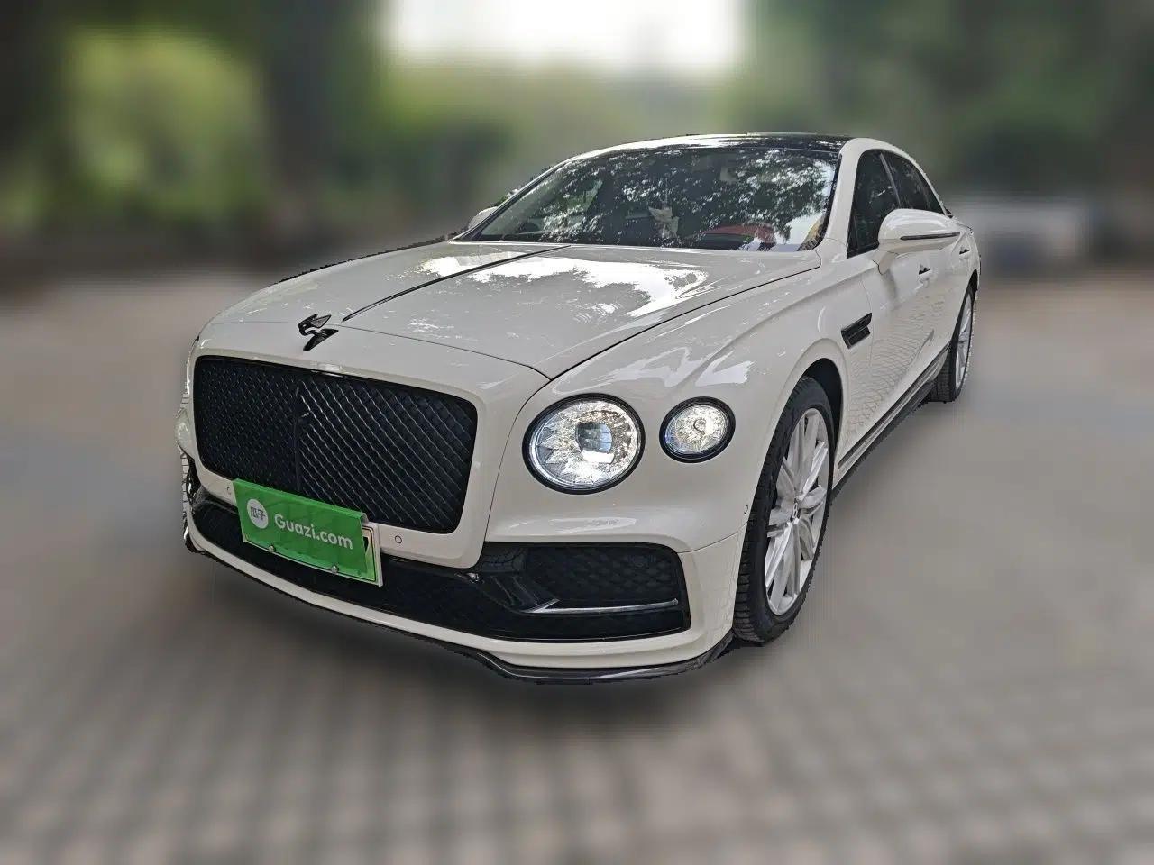 Bentley Flying Spur Plug-in Hybrid 2024 2.9T V6 Hybrid — миниатюра 1