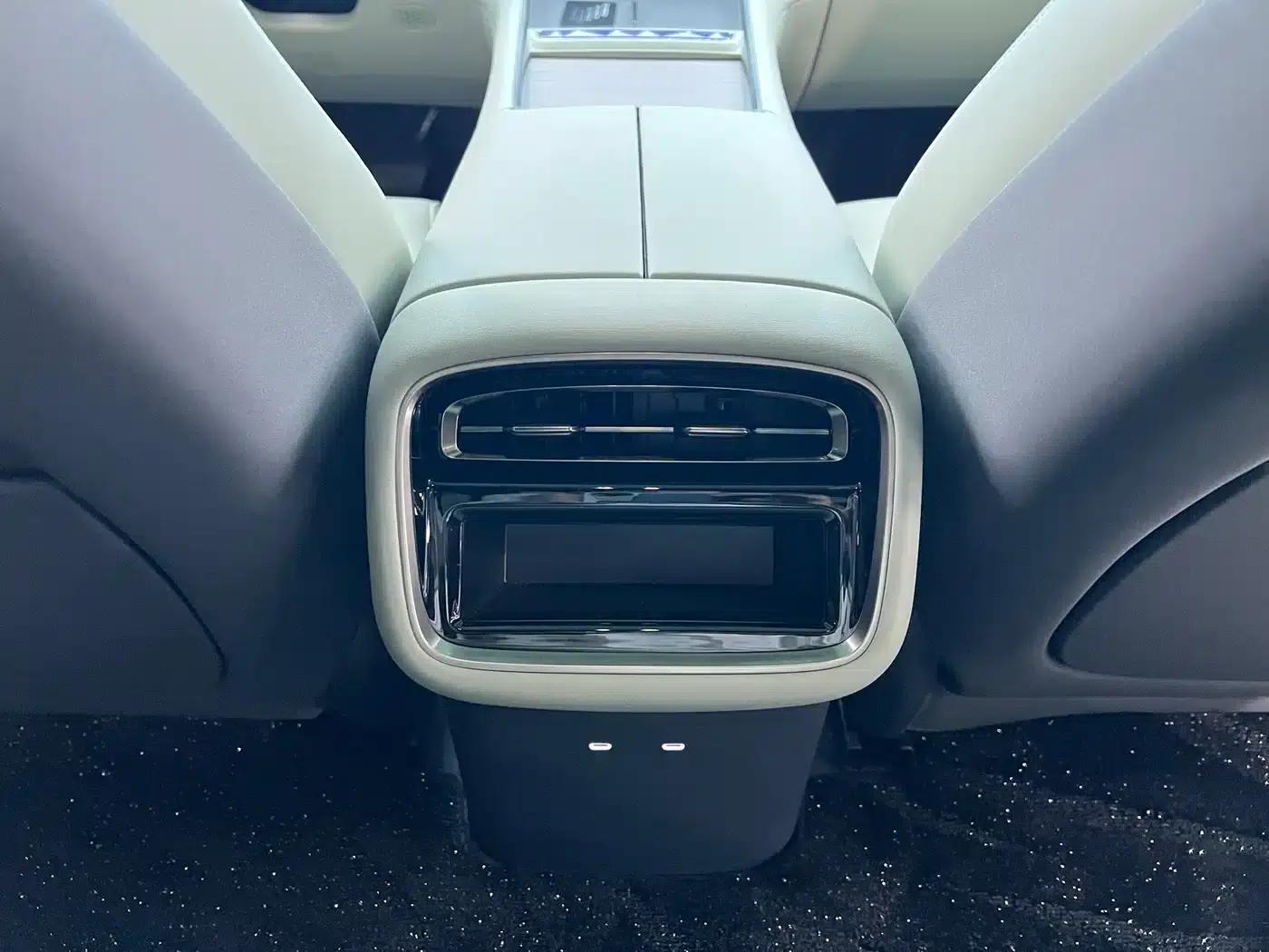 Exeed ES 2025 Range Extender Pro Highway Assist Driving — миниатюра 15