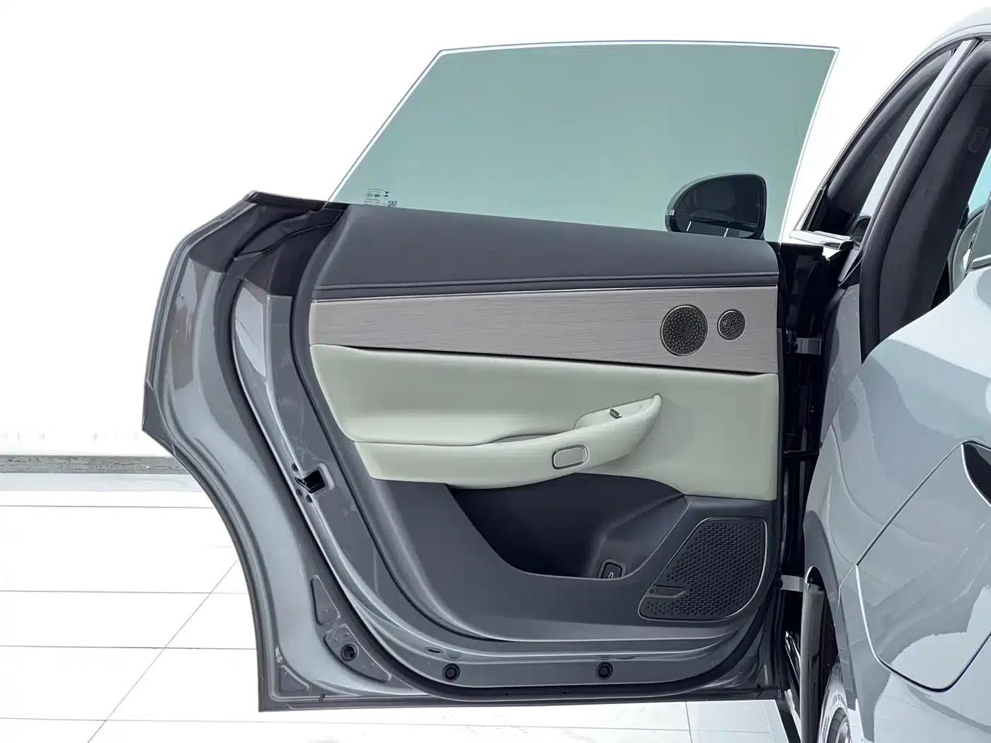 Exeed ES 2025 Range Extender Pro Highway Assist Driving — миниатюра 17