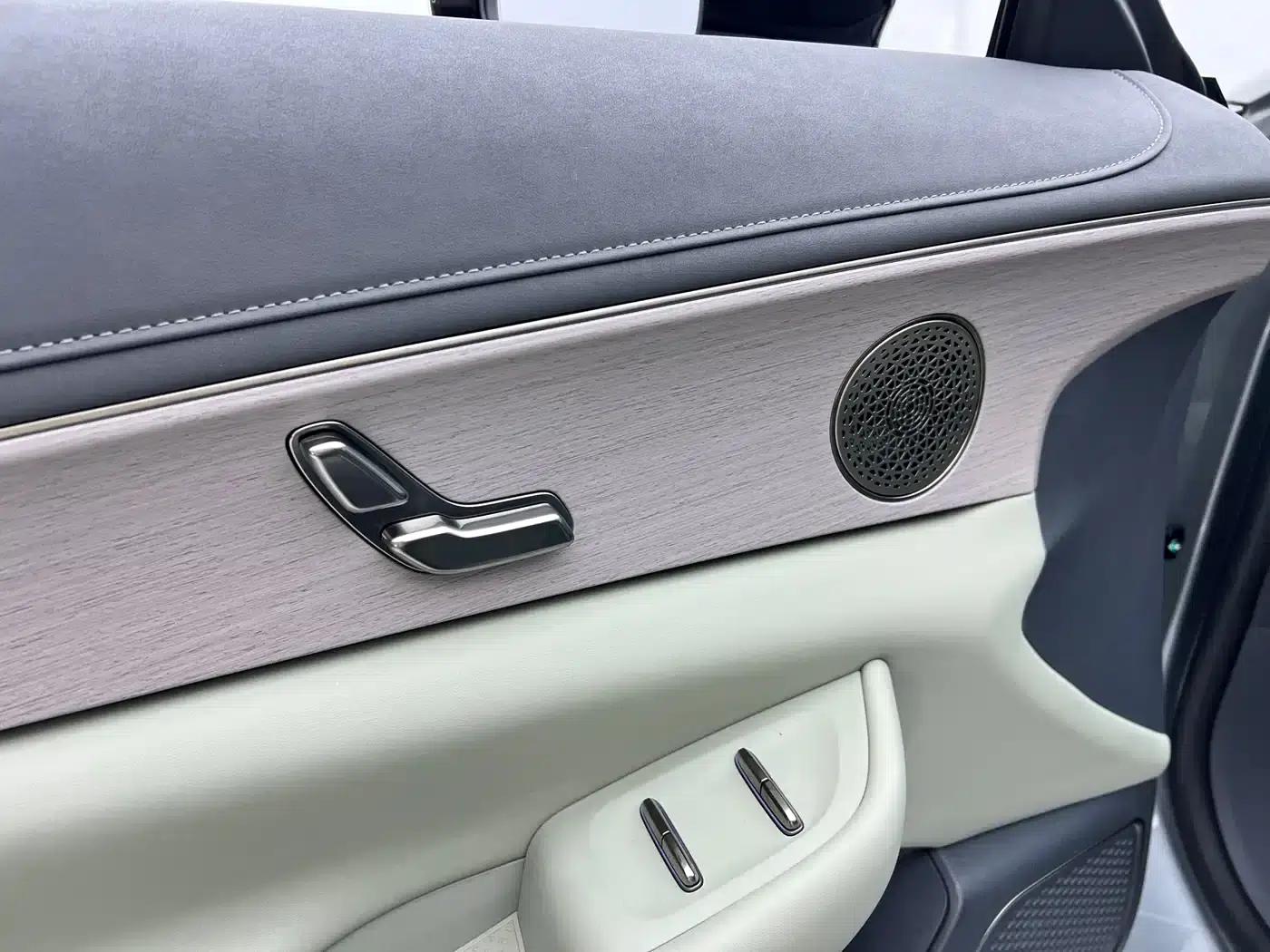 Exeed ES 2025 Range Extender Pro Highway Assist Driving — миниатюра 20