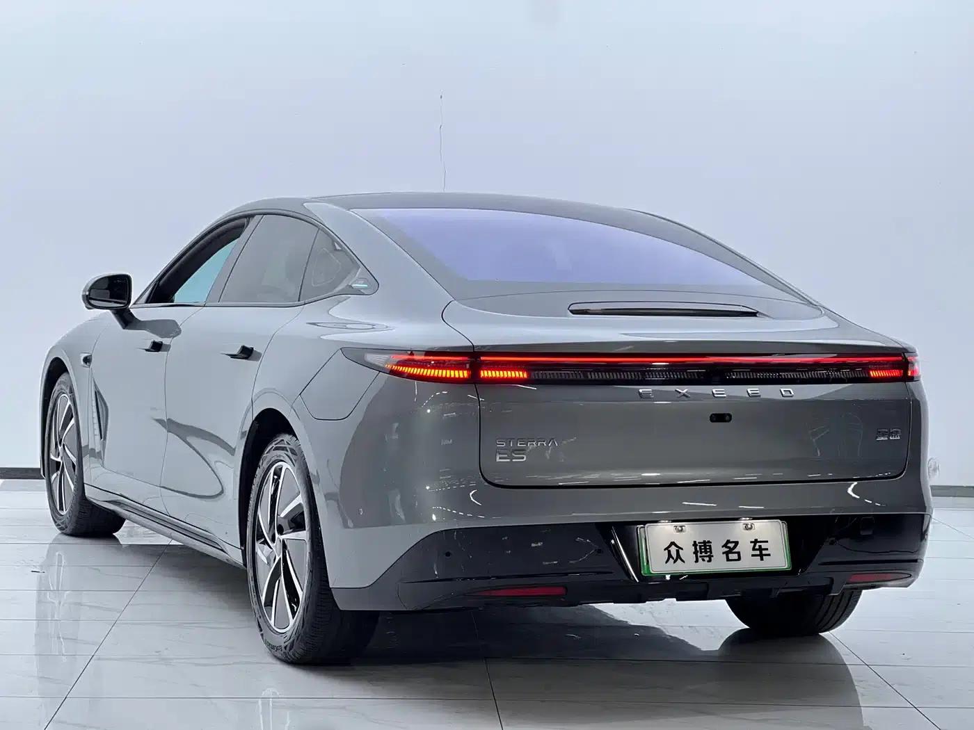 Exeed ES 2025 Range Extender Pro Highway Assist Driving — миниатюра 3