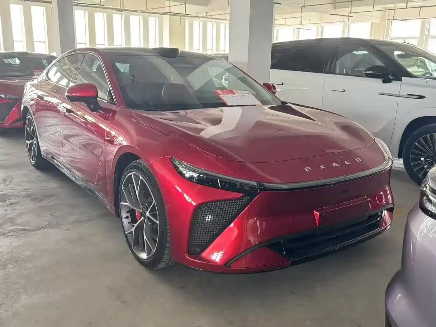 Exeed ES 2025 Pure Electric Ultra AWD Flagship Urban Driving Assist — миниатюра 1