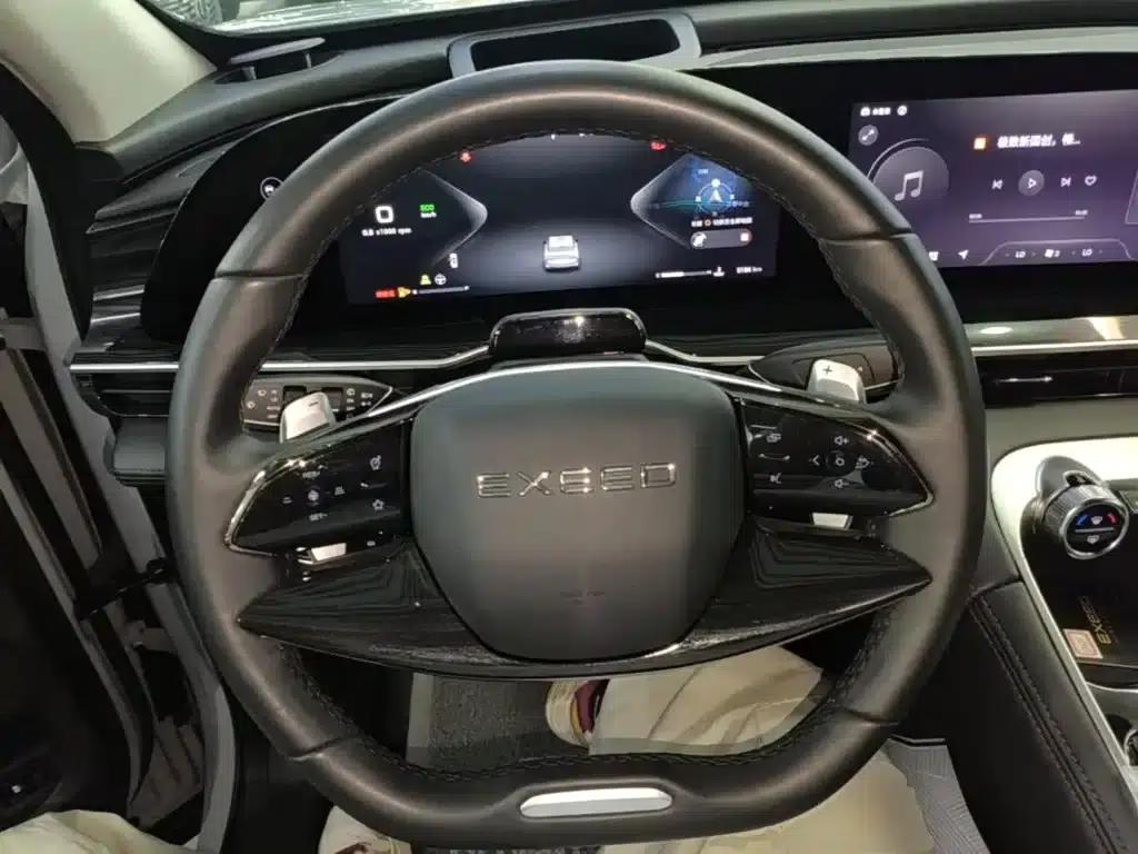 Exeed Yaoguang 2023 400T 4WD Premium Edition — миниатюра 11