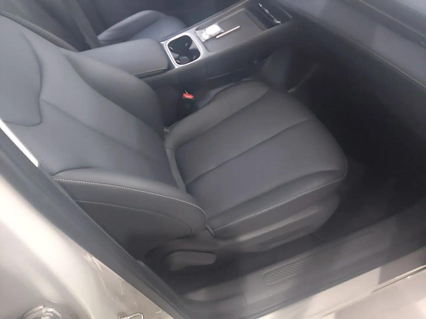 Baojun Yunhai 2026 Model 500km Pure Electric Standard Edition — миниатюра 19