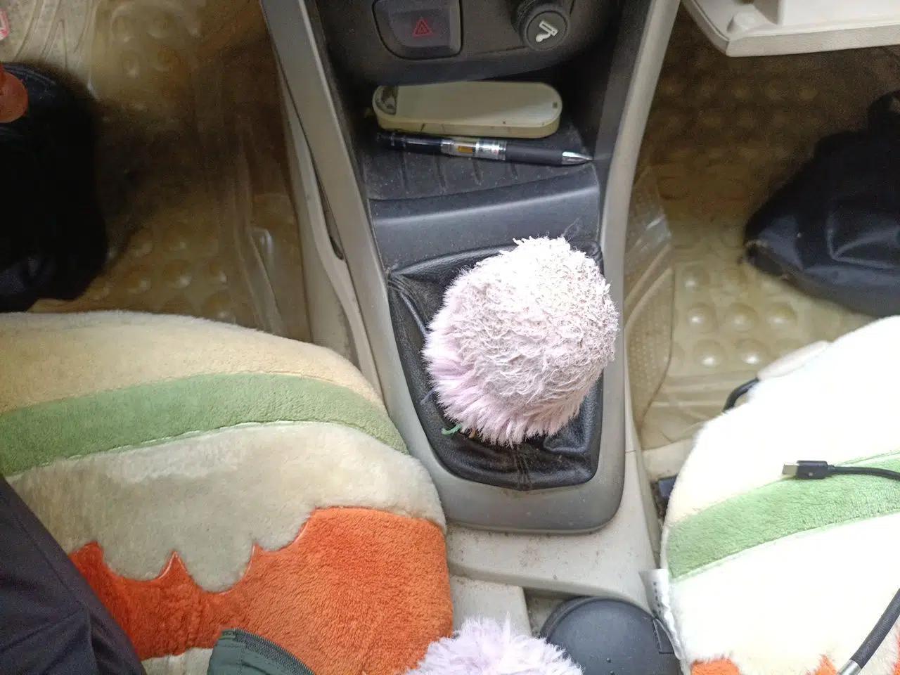 Baojun 610 2014 1.5L manual standard version — миниатюра 14