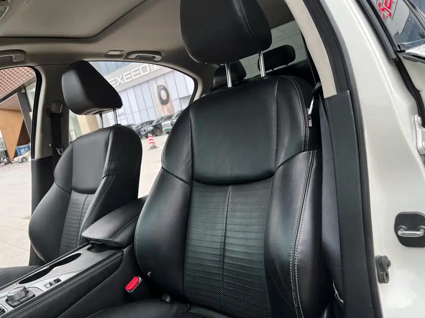 Infiniti Q50 2014 3.7L Luxury Sport Edition — миниатюра 19