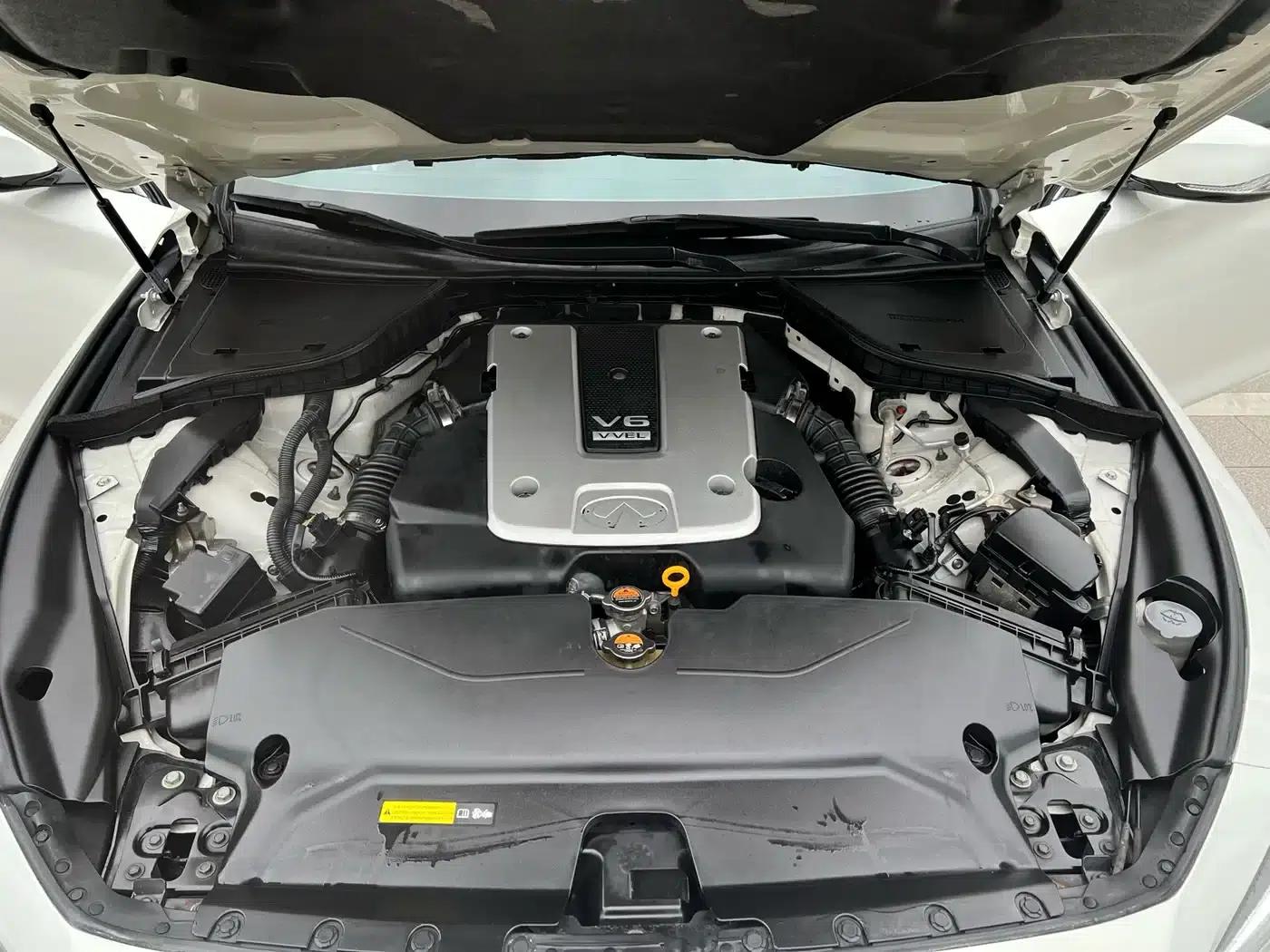 Infiniti Q50 2014 3.7L Luxury Sport Edition — миниатюра 21