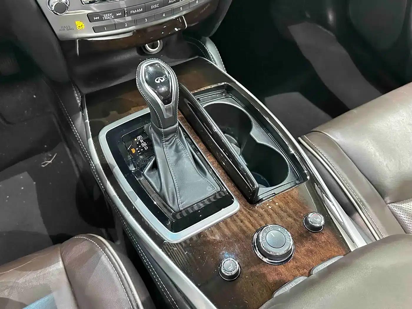 2016 Infiniti QX60 Imported Model 2.5 S/C Hybrid 2WD Premium Edition (China V Emission Standard) — миниатюра 22