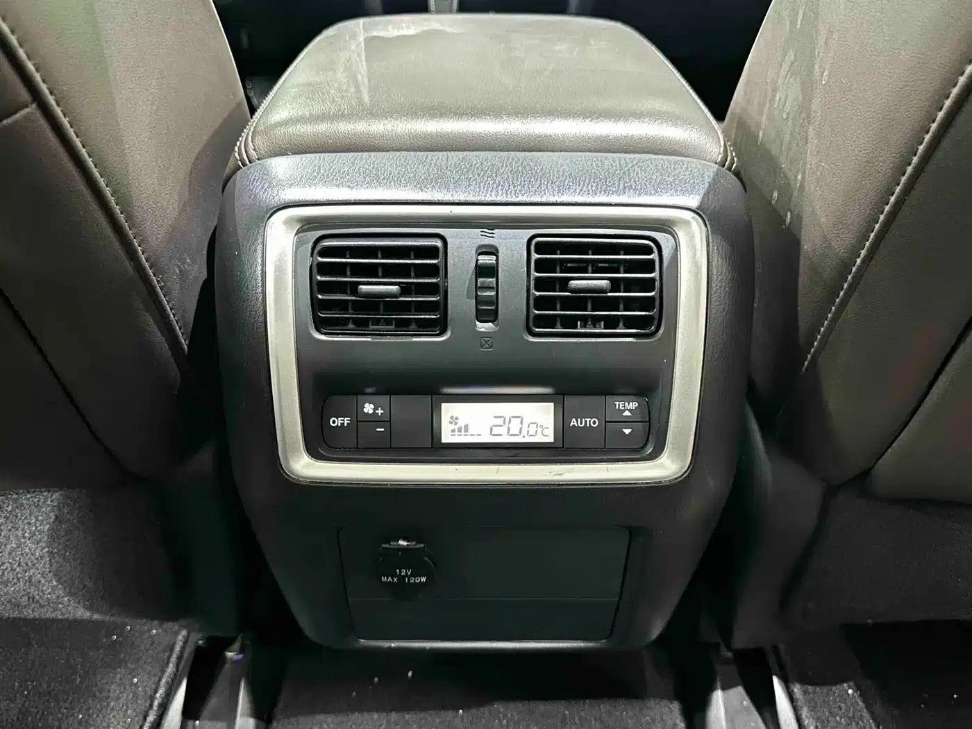 2016 Infiniti QX60 Imported Model 2.5 S/C Hybrid 2WD Premium Edition (China V Emission Standard) — миниатюра 23