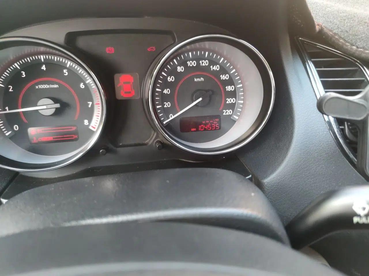 Bestune B50 2013 1.6L manual Comfort trim level — миниатюра 12