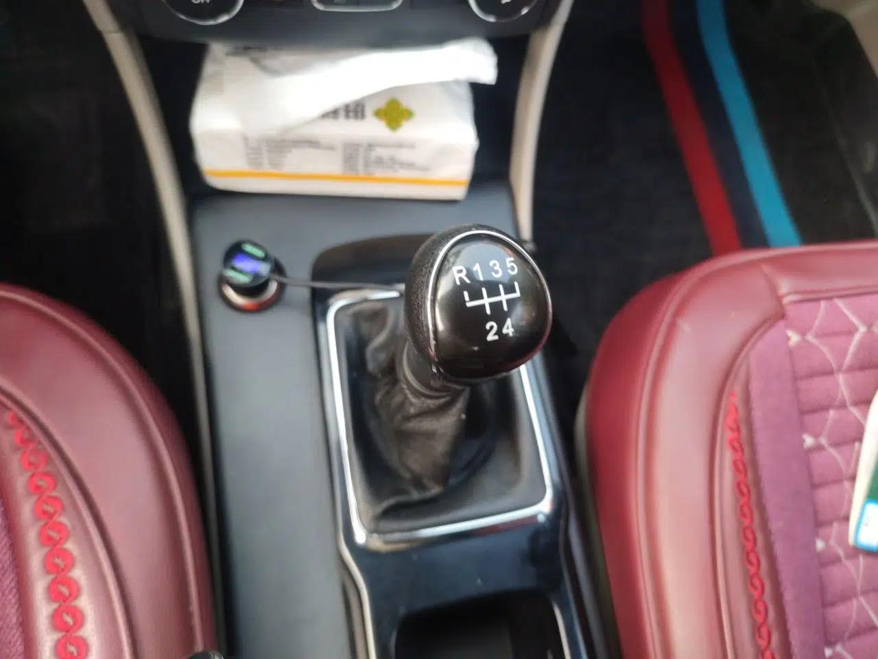 Bestune B50 2013 1.6L manual Comfort trim level — миниатюра 14