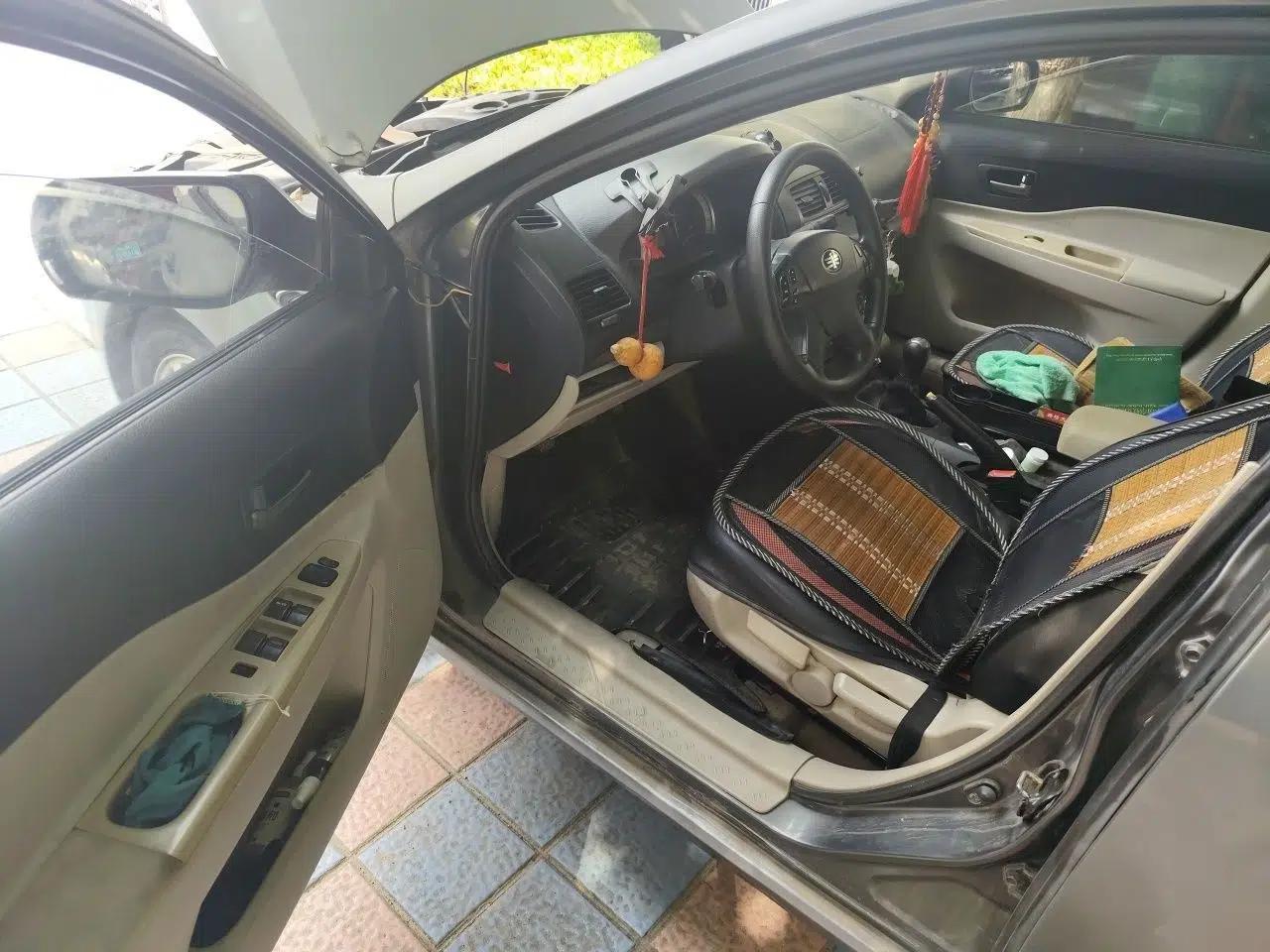 Bestune B50 2012 1.6L manual sunroof version — миниатюра 16