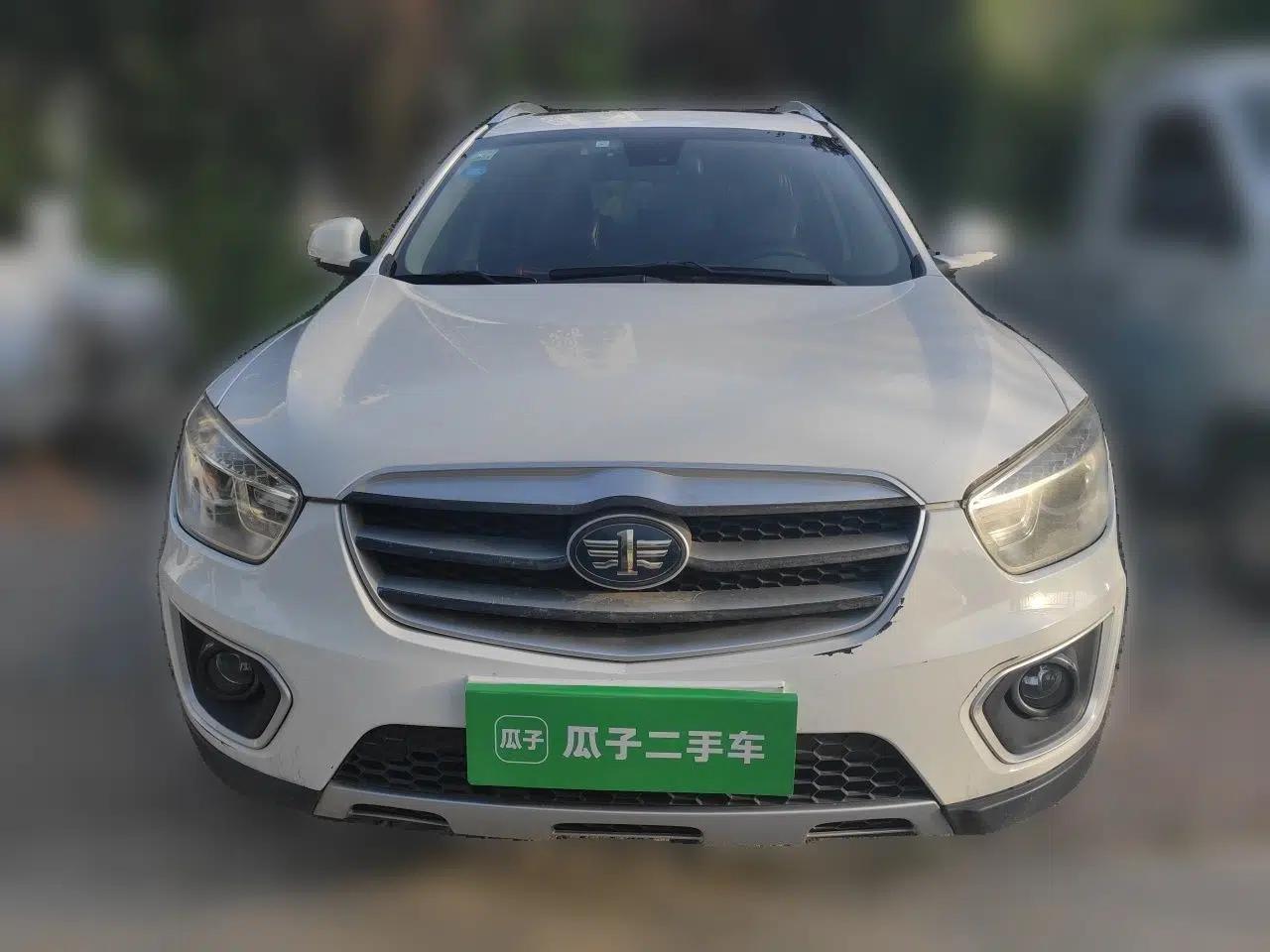 Bestune X80 2015 2.0L automatic luxury version — миниатюра 2