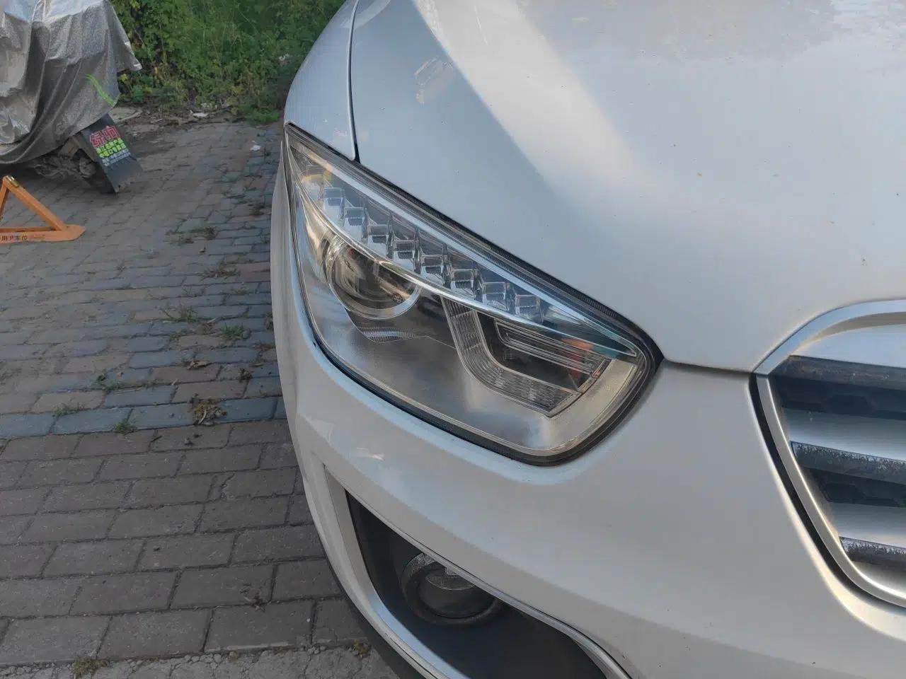 Bestune X80 2015 2.0L automatic luxury version — миниатюра 7