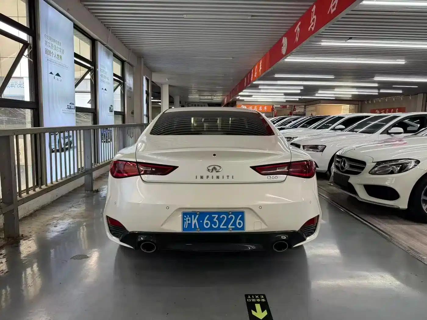 Infiniti Q60 2017 2.0T Luxury Edition — миниатюра 6