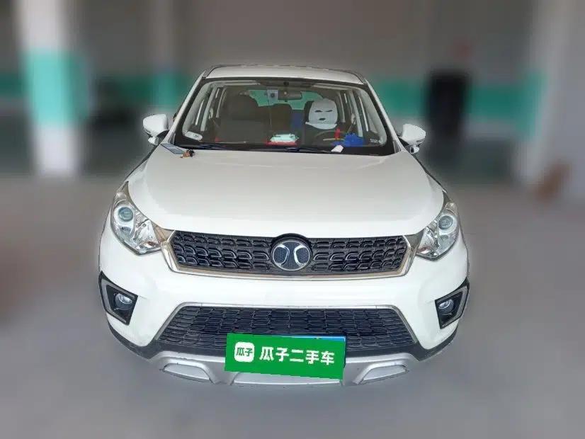 BAIC Senova X35 2016 1.5L Manual Elite Edition — миниатюра 2