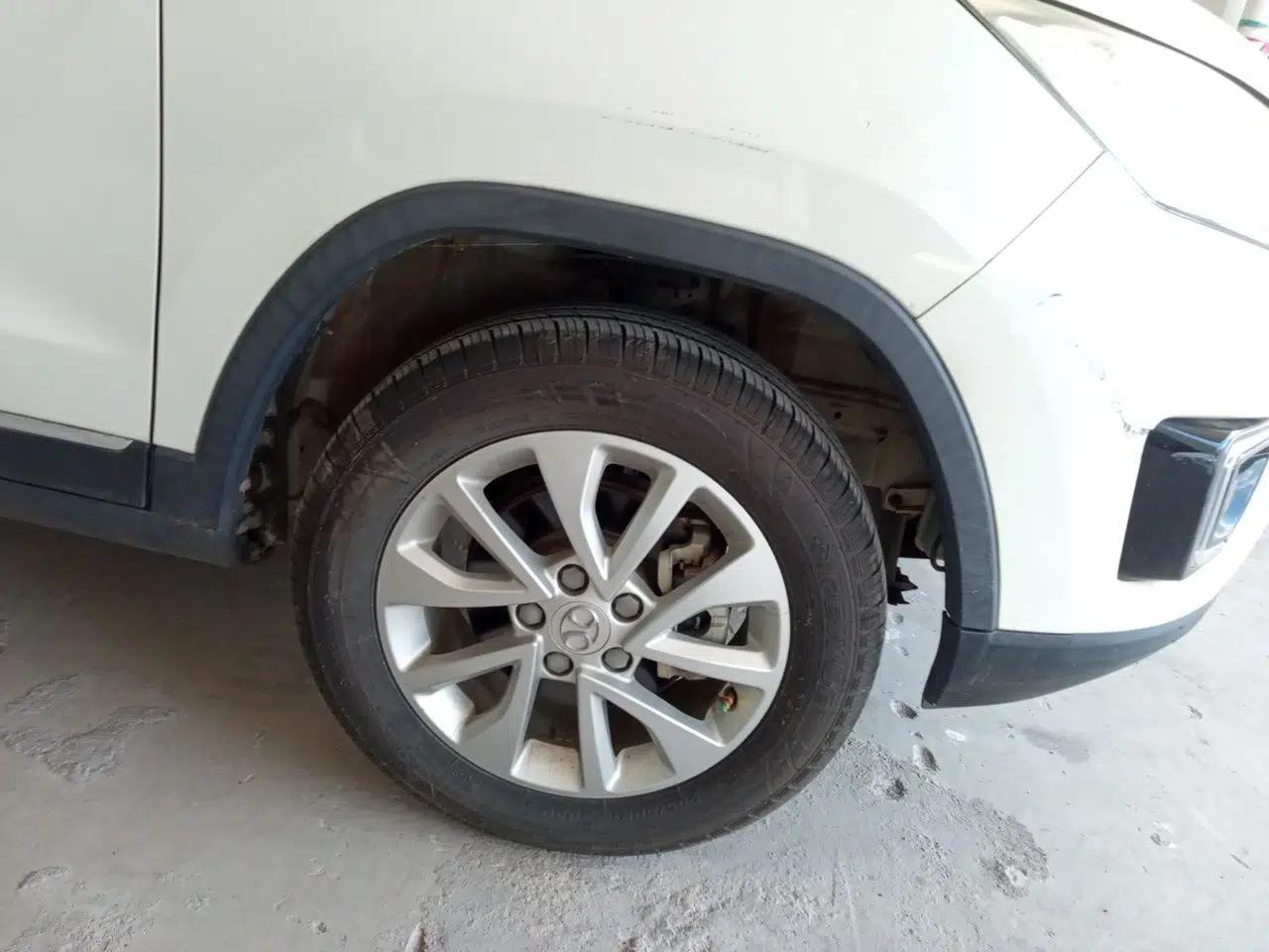 BAIC Senova X35 2016 1.5L Manual Elite Edition — миниатюра 5