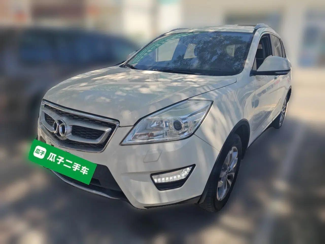 BAIC Senova X65 2015 2.0T Manual Luxury Edition — миниатюра 1