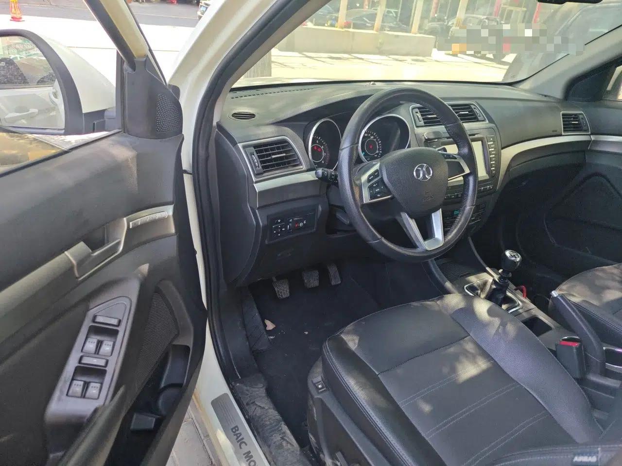 BAIC Senova X65 2015 2.0T Manual Luxury Edition — миниатюра 16