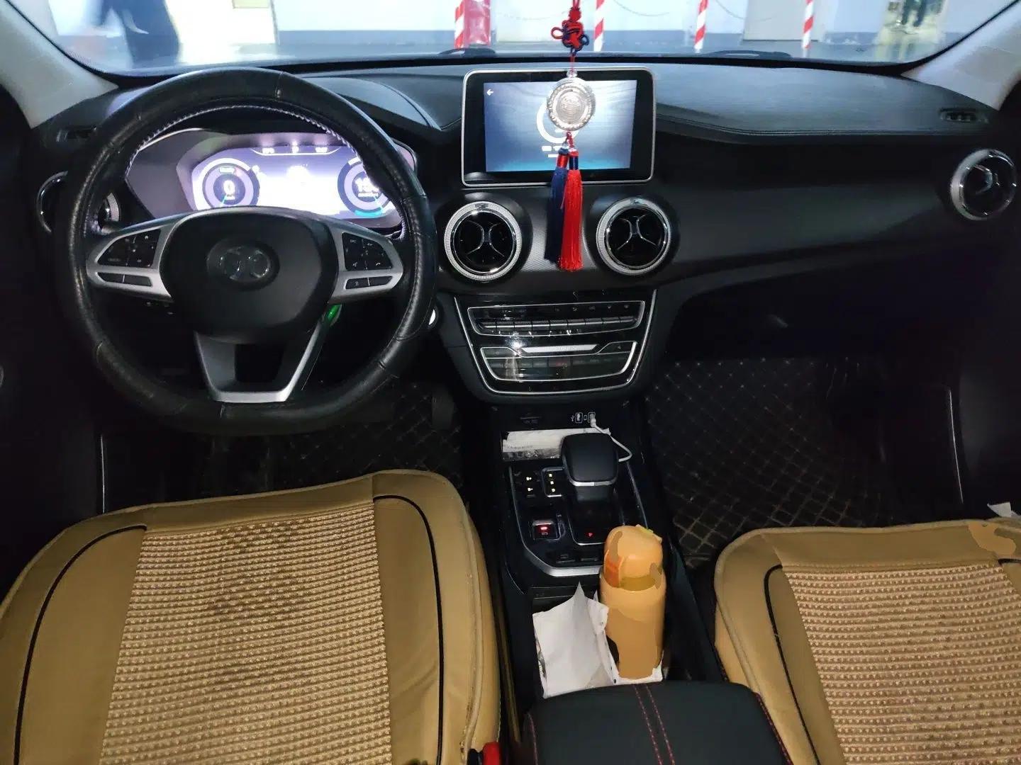BAIC Beijing EX5 2019 Enjoyment Edition — миниатюра 9