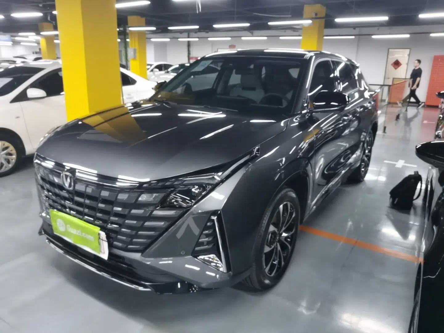 CHANGAN UNI-Z New Energy 2024 Blue Whale Smart Electric iDD 125km Beyond Edition — миниатюра 1