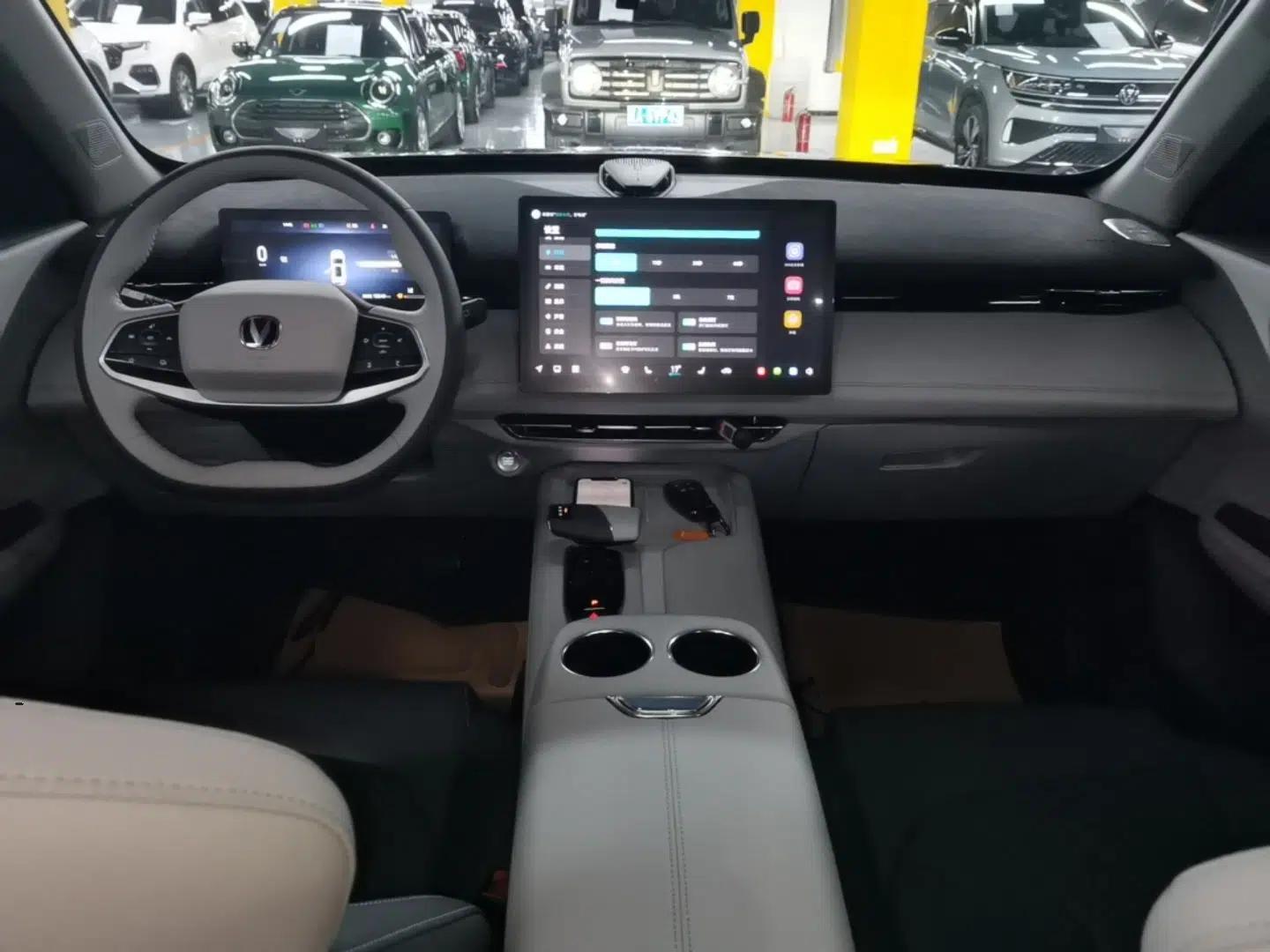 CHANGAN UNI-Z New Energy 2024 Blue Whale Smart Electric iDD 125km Beyond Edition — миниатюра 12