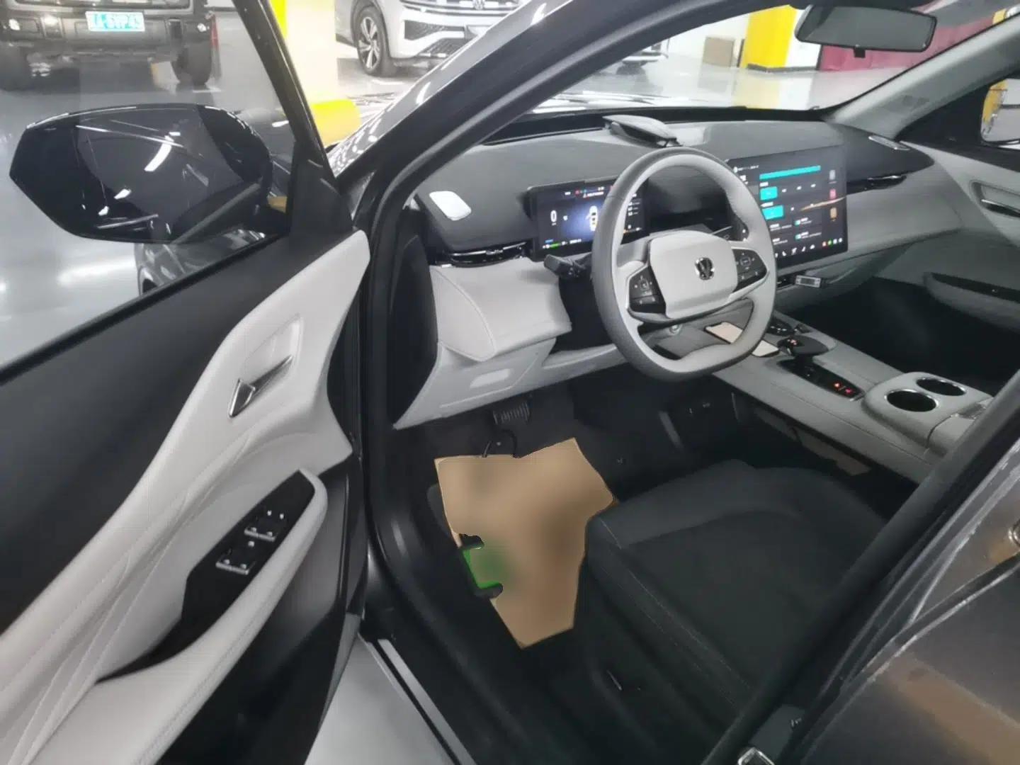 CHANGAN UNI-Z New Energy 2024 Blue Whale Smart Electric iDD 125km Beyond Edition — миниатюра 18