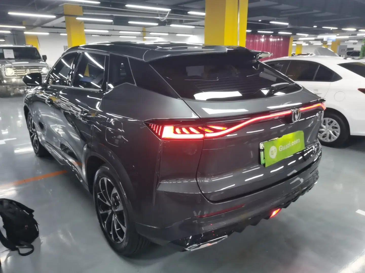 CHANGAN UNI-Z New Energy 2024 Blue Whale Smart Electric iDD 125km Beyond Edition — миниатюра 4